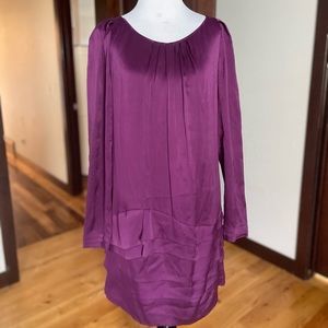 100% Silk Dress Diane Von Furstenberg purple knee length ruffle dress sz 4